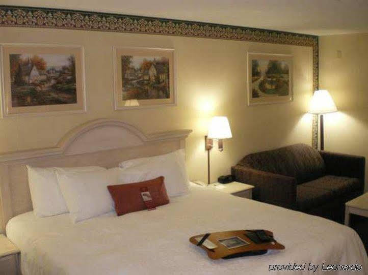 Hampton Inn Kerrville Room photo